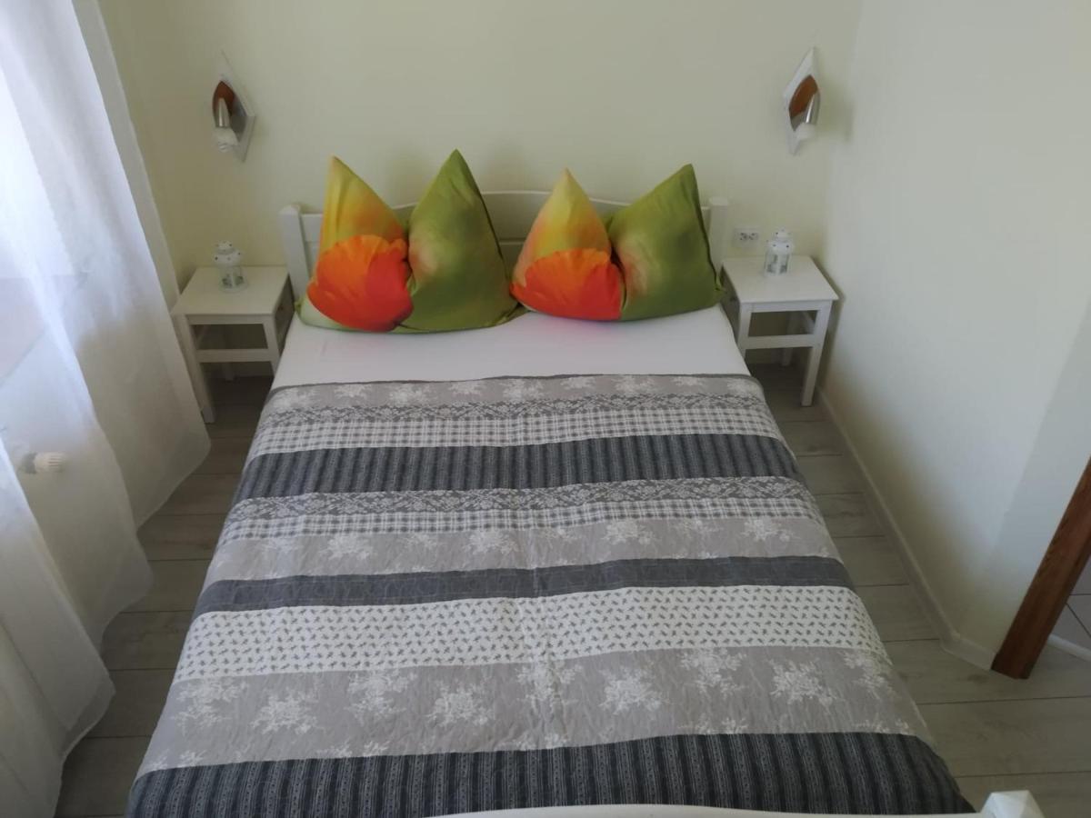 Jarek Apartment โปเบียโรโว ภายนอก รูปภาพ
