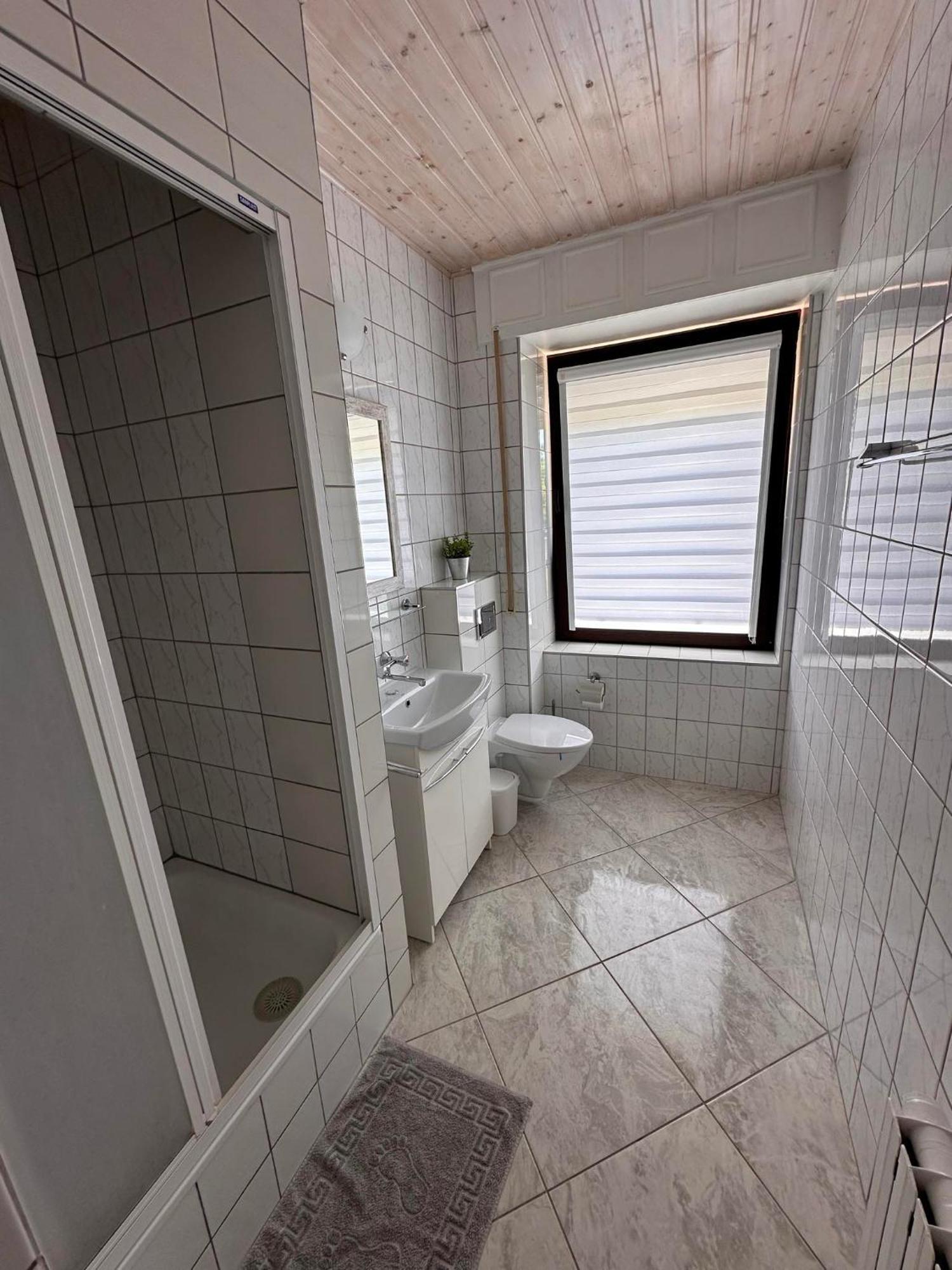 Jarek Apartment โปเบียโรโว ภายนอก รูปภาพ