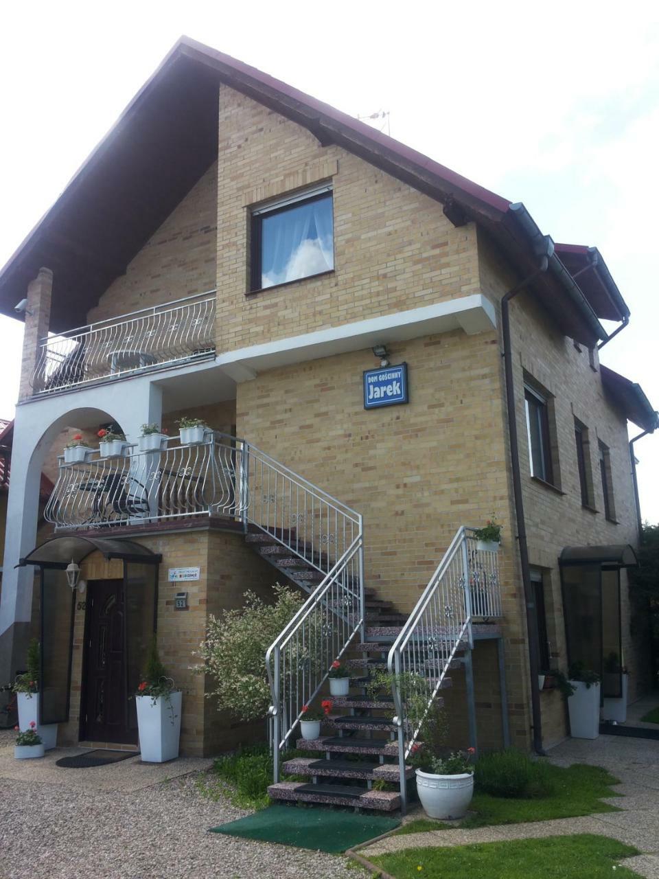 Jarek Apartment โปเบียโรโว ภายนอก รูปภาพ