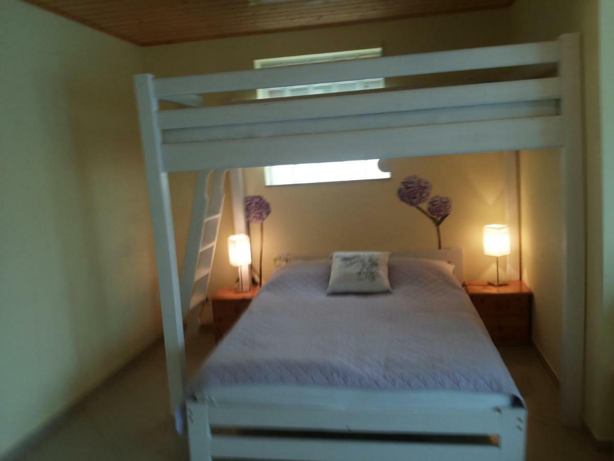 Jarek Apartment โปเบียโรโว ภายนอก รูปภาพ