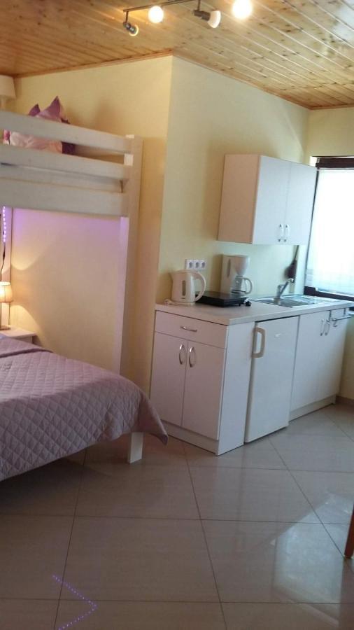 Jarek Apartment โปเบียโรโว ภายนอก รูปภาพ