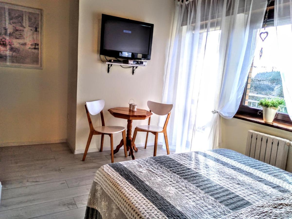 Jarek Apartment โปเบียโรโว ภายนอก รูปภาพ